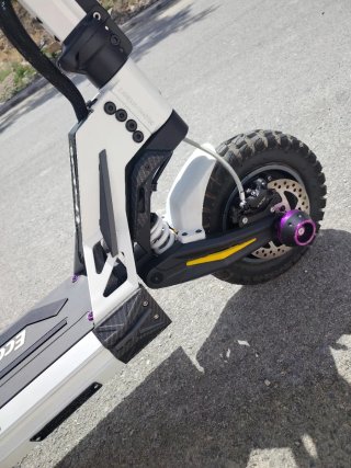 Ecoxtrem M41 Armored patinete Eléctrico