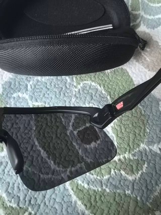 Gafas de Sol Oakley Negras y Grises