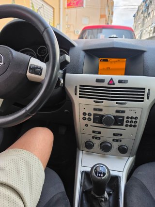 Opel Astra 2008