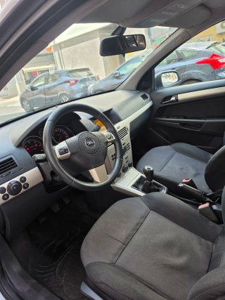 Opel Astra 2008