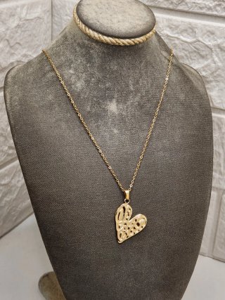 Colgante Corazón Acero Quirúrgico Bañado en Oro