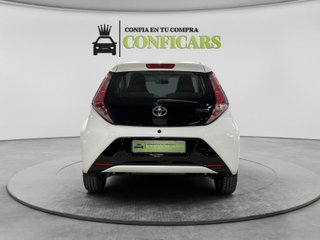 Toyota Aygo 2016