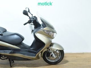 SUZUKI BURGMAN 200