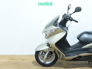 SUZUKI BURGMAN 200