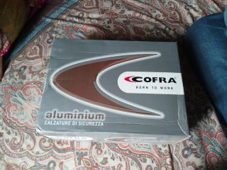 Zapatos COFRA nuevos con caja