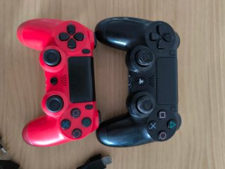 PS4 500GB + 2 Mandos + 10 Juegos