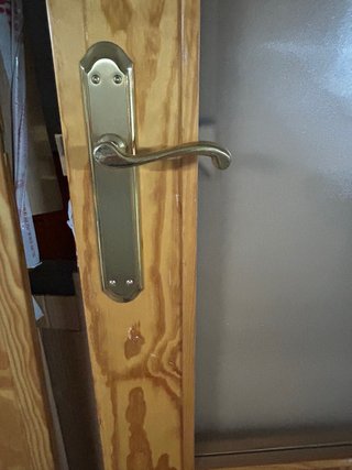Puertas de pino macizo para salón
