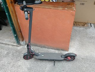 Patinete Eléctrico Aiwa F22 Raptor 350W