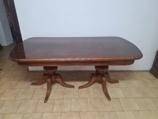 Mesa y 6 sillas