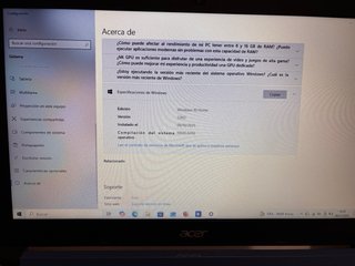 Laptop Acer i3 7ma Gen Azul