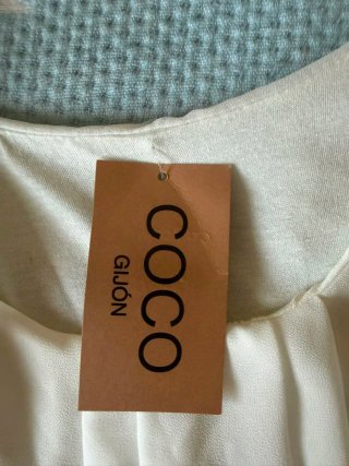Vestido flores con etiqueta
