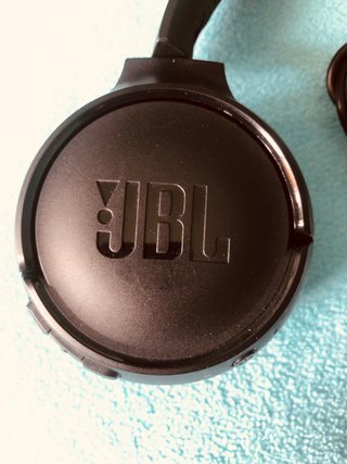 Auriculares JBL con Cable USB