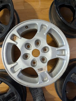 5Llantas Montero + separadores