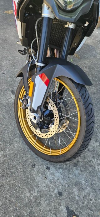 BMW F900 GS Aventura Azul/Blanco