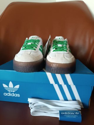 Adidas Samba W Verde y Blanco