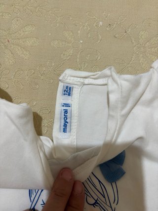 Camiseta niña lazo muñeca