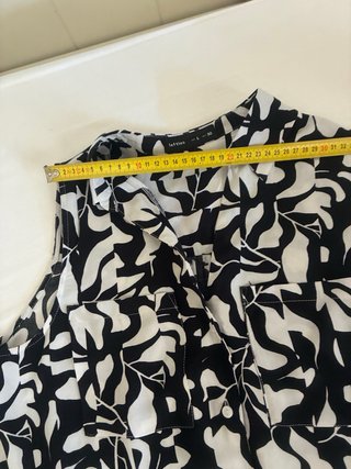 Vestido mini estampado blanco y negro