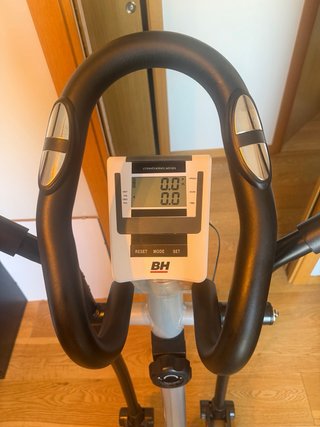 Bicicleta Elíptica BH ZK200