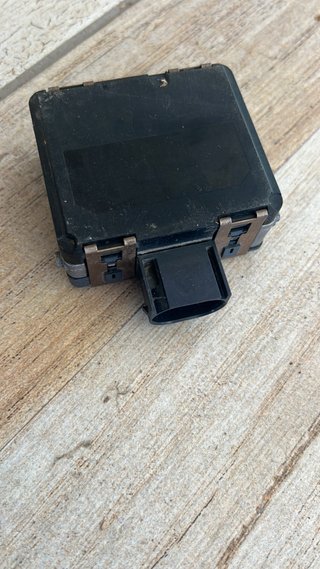 Radar Bosch K8A2-9G768-AE Land Rover  velar Jaguar