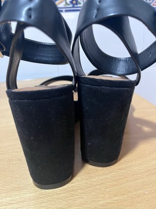 Sandalias Zara Cuña Negra