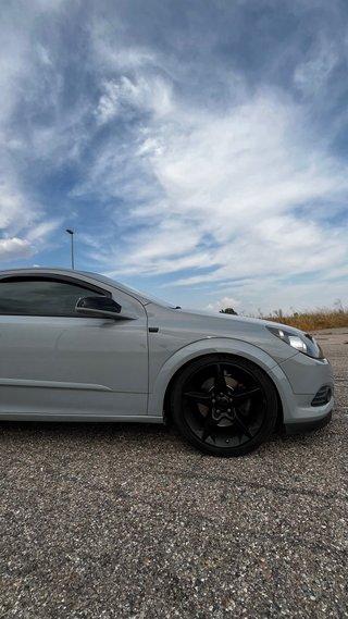 OPEL ASTRA H GTC 150cv