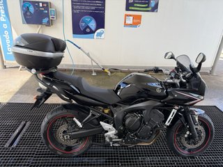 Yamaha FZ6 S2 de 2010 - 4200 km IMPECABLE con baúl