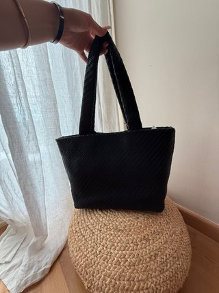 Bolso Guess Negro Tejido