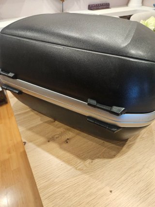 Maletero Givi V46
