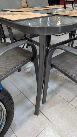 Mesa cristal Portofino + 6 sillones lona