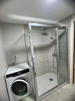 Se alquila habitación para estudiantes en Ourense.