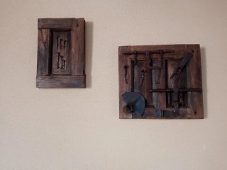 Adornos de madera artesanales
