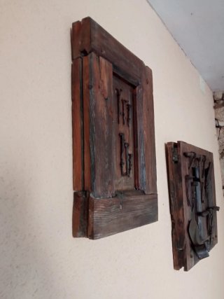 Adornos de madera artesanales