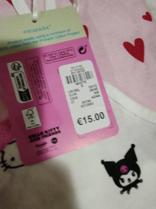 Pijama Hello Kitty & Friends + Crema Hidratante