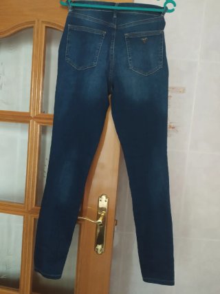 Pantalón vaquero Guess azul talla XS