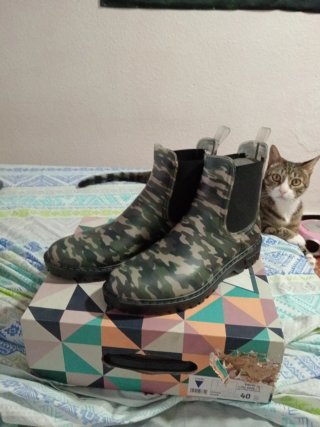 Botas camuflaje talla 40