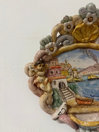 Acquasantiera Napoli con veduta