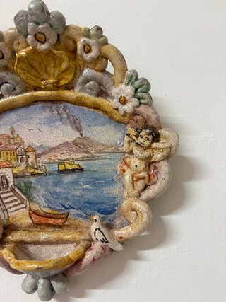 Acquasantiera Napoli con veduta