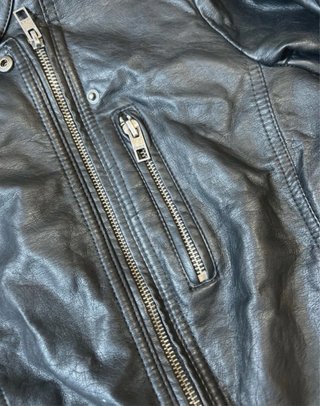 Cazadora cuero ONLY negra Talla L