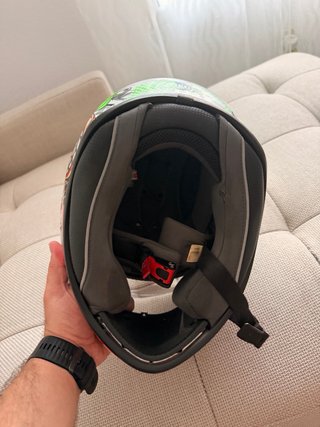 Casco Integral MT Helmets Joker