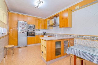 Casa adosada en venta en El Carmen - La Barrera en Lucena