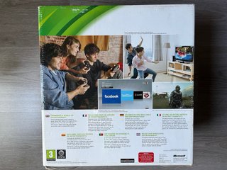 Xbox 360 250 GB Kinect Ready