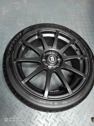 Llantas Motegi 17 4x100/4x114.3 con Neumáticos