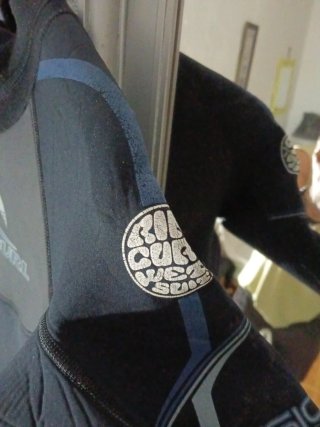 Neopreno Rip Curl corto corto talla L