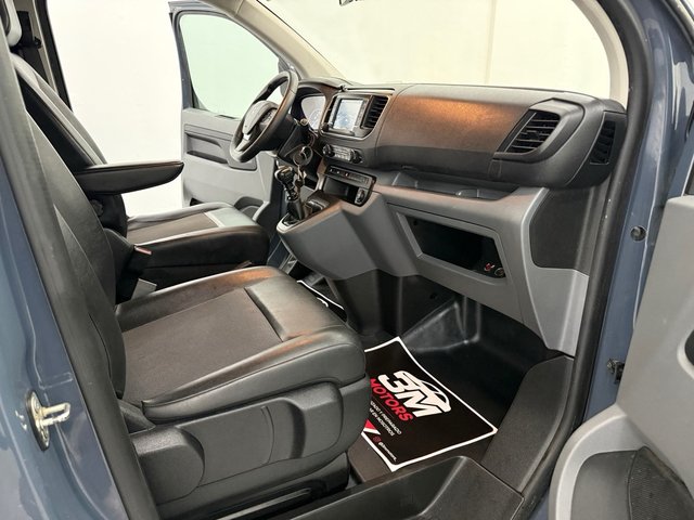Peugeot Expert 2021