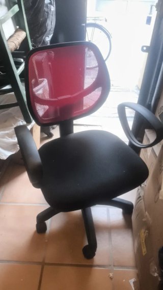 Silla de oficina ergonómica