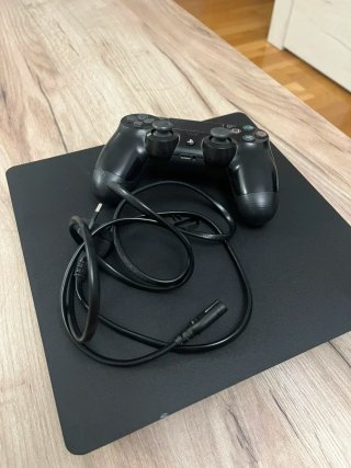 PS4 (PlayStation 4) Negra 1 TB + Mando inalambrico