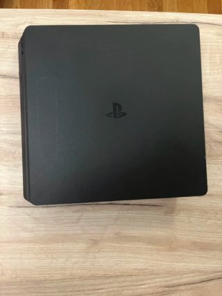 PS4 (PlayStation 4) Negra 1 TB + Mando inalambrico