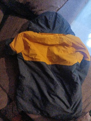 Chaqueta de nieve bicolor