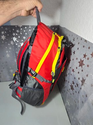 Mochila senderismo camping 40L nueva