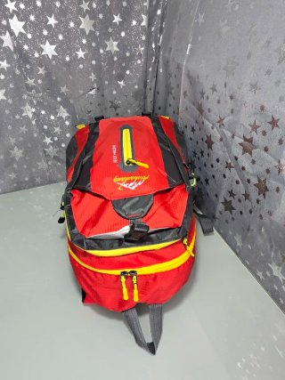 Mochila senderismo camping 40L nueva